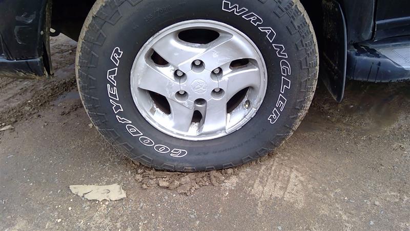 https://f005.backblazeb2.com/file/img-partshotlines-com/Inventory/NE280/Vehicle/39216_03.jpg