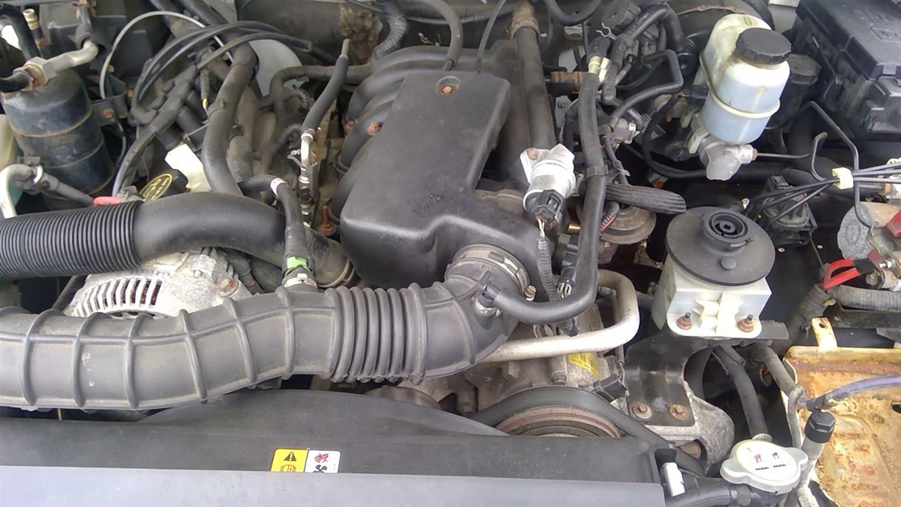 https://f005.backblazeb2.com/file/img-partshotlines-com/Inventory/NE280/Vehicle/41448_09.jpg