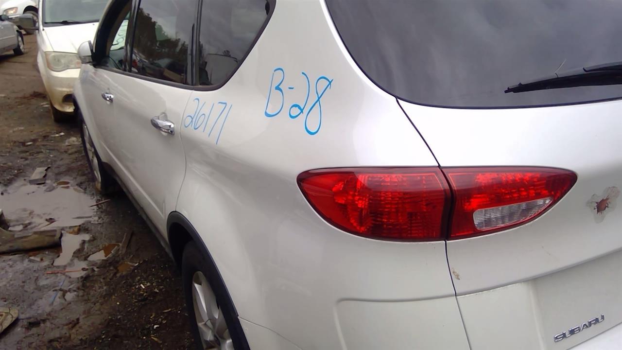 https://f005.backblazeb2.com/file/img-partshotlines-com/Inventory/NE280/Vehicle/41450_04.jpg