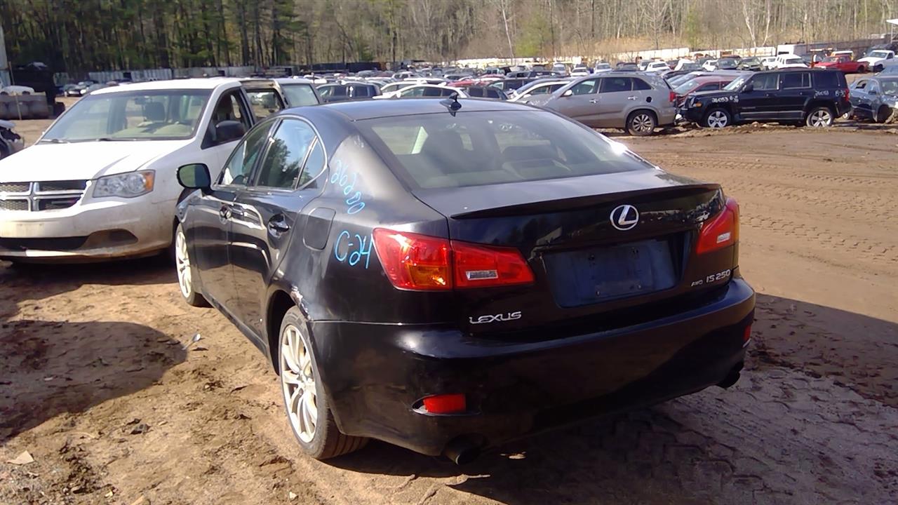 https://f005.backblazeb2.com/file/img-partshotlines-com/Inventory/NE280/Vehicle/41562_04.jpg