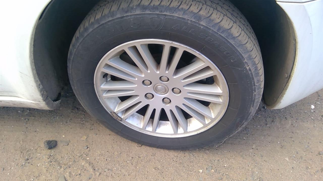https://f005.backblazeb2.com/file/img-partshotlines-com/Inventory/NE280/Vehicle/41797_10.jpg