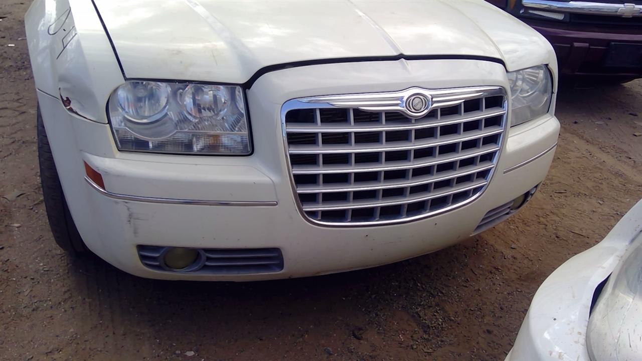https://f005.backblazeb2.com/file/img-partshotlines-com/Inventory/NE280/Vehicle/41797_12.jpg