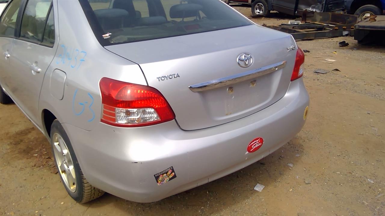 https://f005.backblazeb2.com/file/img-partshotlines-com/Inventory/NE280/Vehicle/41818_05.jpg