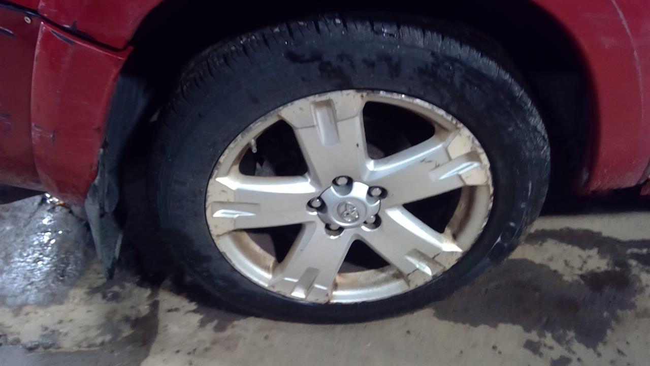 https://f005.backblazeb2.com/file/img-partshotlines-com/Inventory/NE280/Vehicle/41895_10.jpg