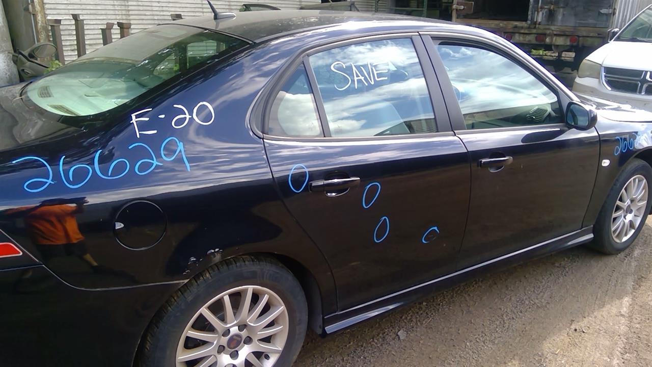 https://f005.backblazeb2.com/file/img-partshotlines-com/Inventory/NE280/Vehicle/42296_09.jpg