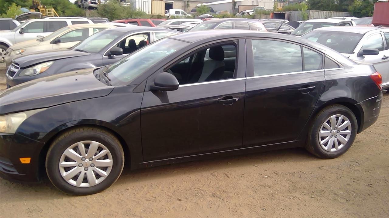 https://f005.backblazeb2.com/file/img-partshotlines-com/Inventory/NE280/Vehicle/42529_03.jpg