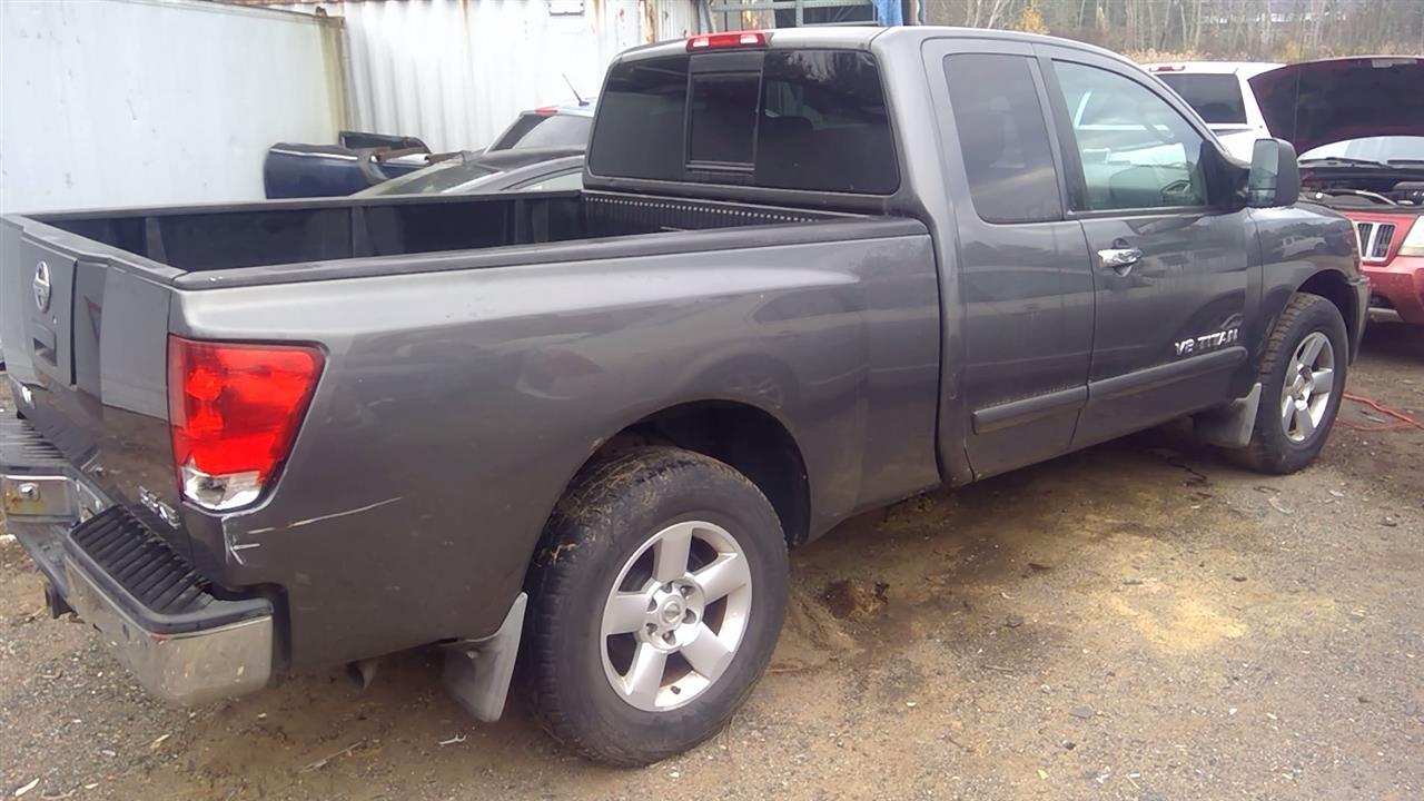 https://f005.backblazeb2.com/file/img-partshotlines-com/Inventory/NE280/Vehicle/43031_12.jpg