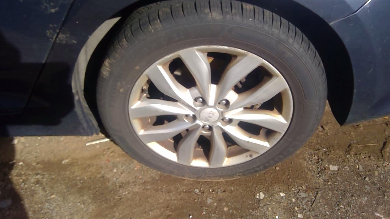 https://f005.backblazeb2.com/file/img-partshotlines-com/Inventory/NE280/Vehicle/43048_08.jpg
