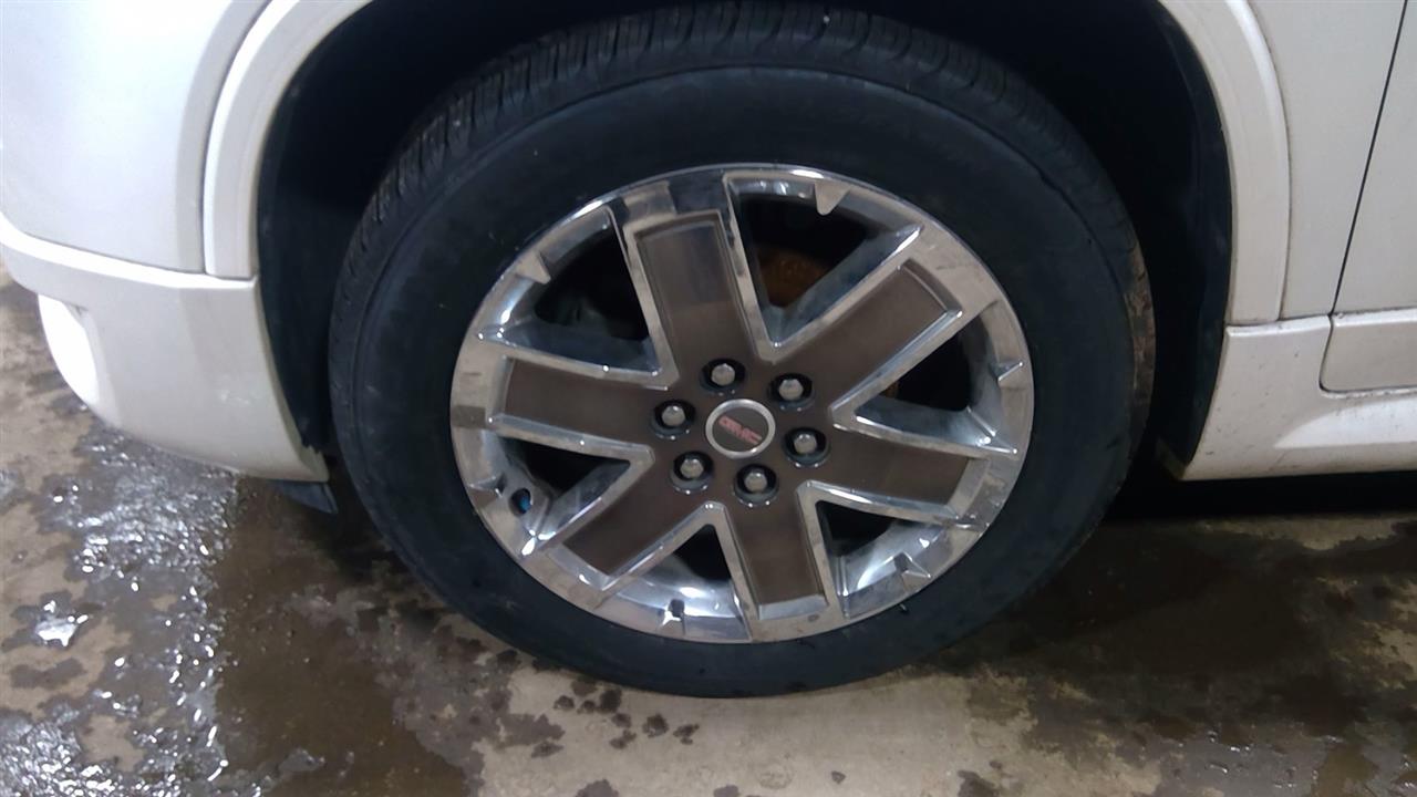 https://f005.backblazeb2.com/file/img-partshotlines-com/Inventory/NE280/Vehicle/43251_10.jpg