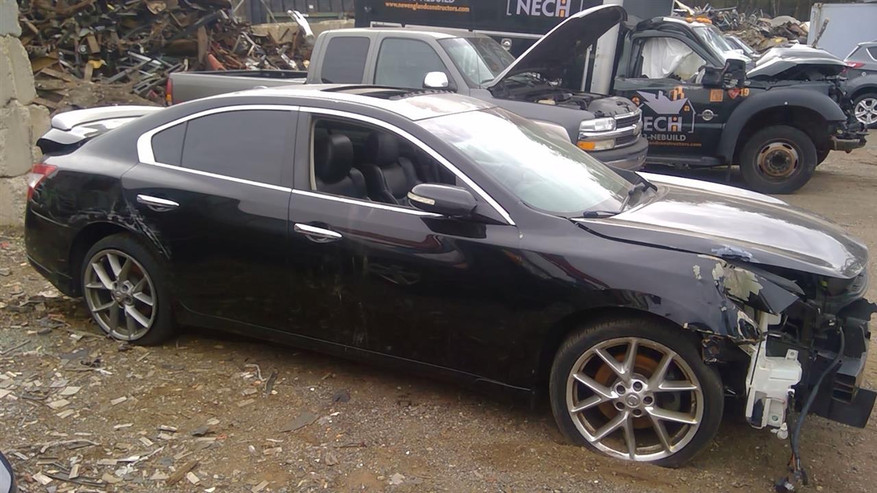 https://f005.backblazeb2.com/file/img-partshotlines-com/Inventory/NE280/Vehicle/43758_11.jpg