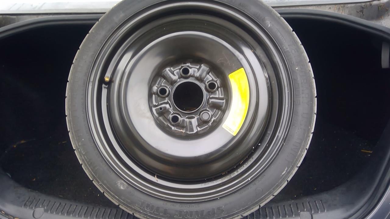 https://f005.backblazeb2.com/file/img-partshotlines-com/Inventory/NE280/Vehicle/43764_12.jpg