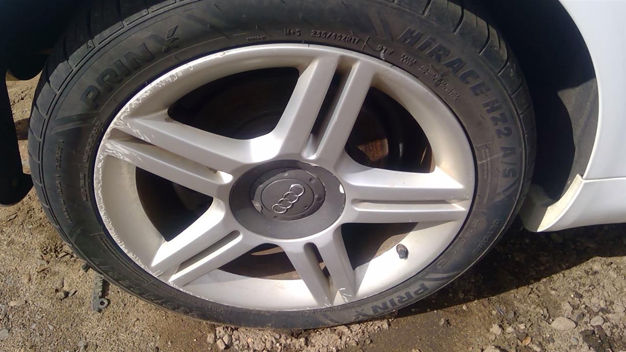 https://f005.backblazeb2.com/file/img-partshotlines-com/Inventory/NE280/Vehicle/43883_11.jpg