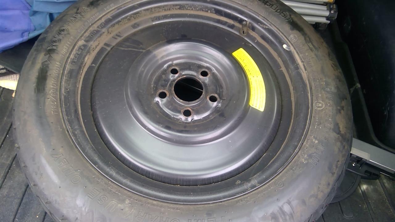 https://f005.backblazeb2.com/file/img-partshotlines-com/Inventory/NE280/Vehicle/44114_12.jpg