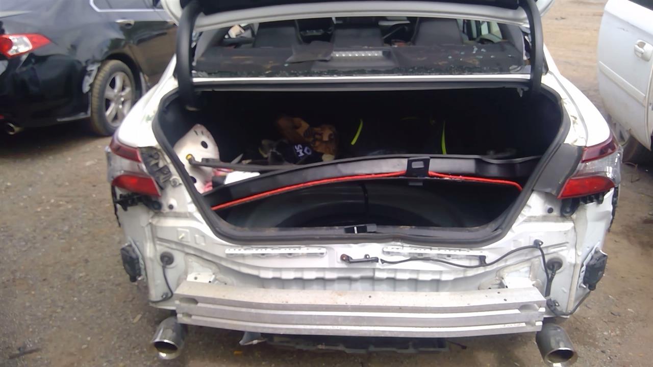 https://f005.backblazeb2.com/file/img-partshotlines-com/Inventory/NE280/Vehicle/44237_05.jpg
