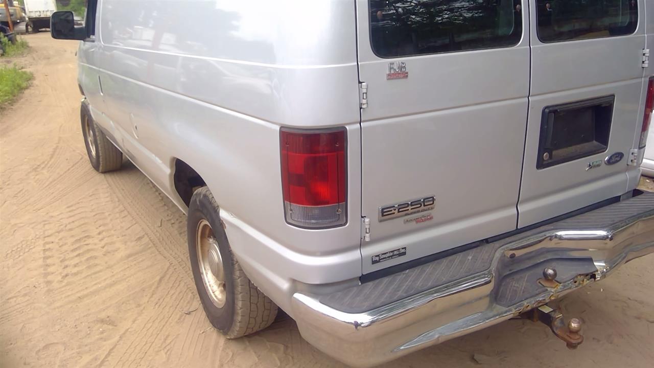 https://f005.backblazeb2.com/file/img-partshotlines-com/Inventory/NE280/Vehicle/44343_07.jpg