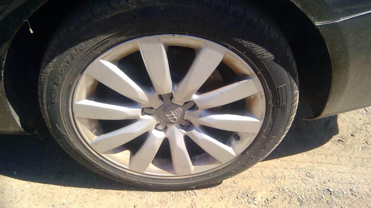 https://f005.backblazeb2.com/file/img-partshotlines-com/Inventory/NE280/Vehicle/44365_12.jpg