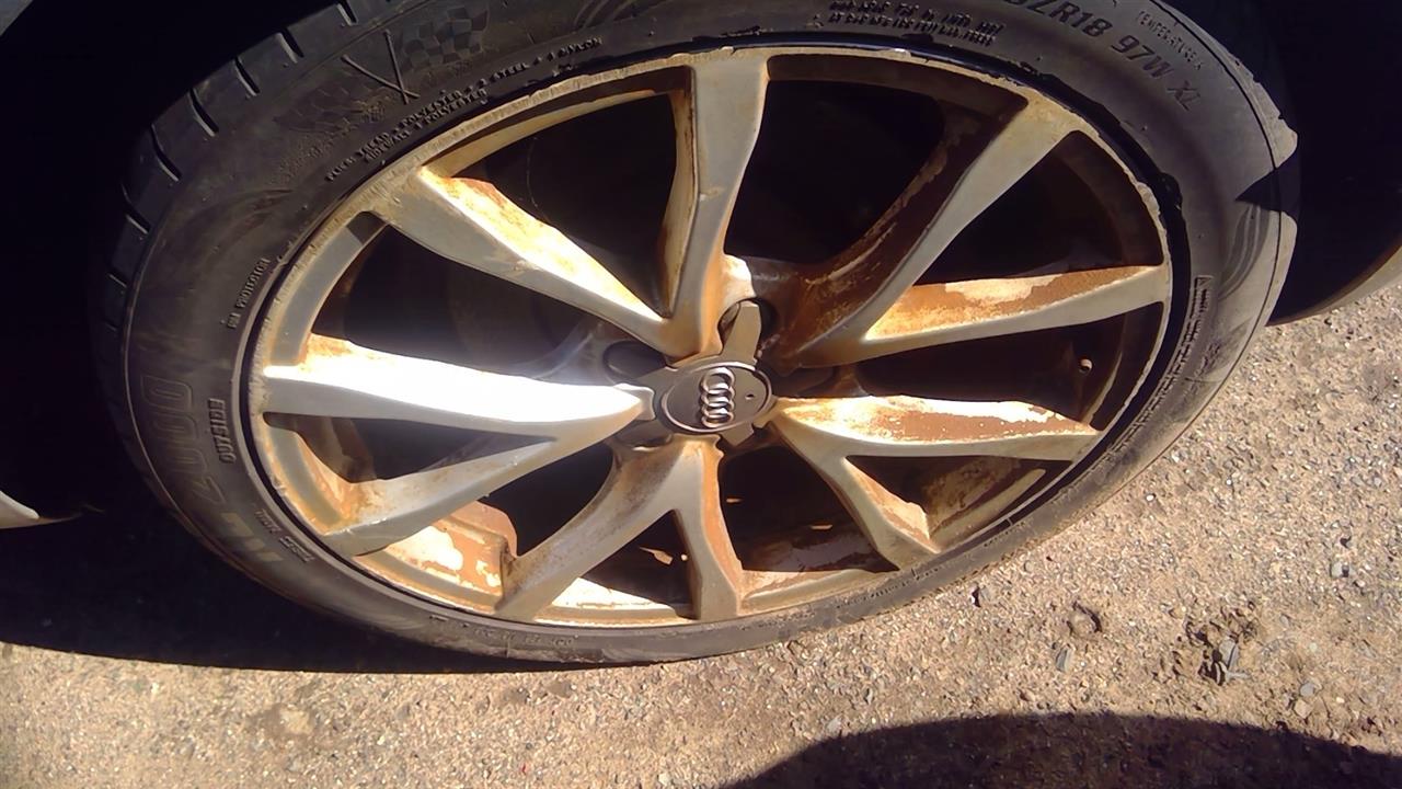 https://f005.backblazeb2.com/file/img-partshotlines-com/Inventory/NE280/Vehicle/44421_11.jpg