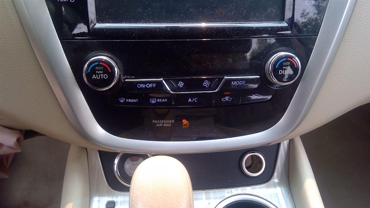 https://f005.backblazeb2.com/file/img-partshotlines-com/Inventory/NE280/Vehicle/44524_11.jpg