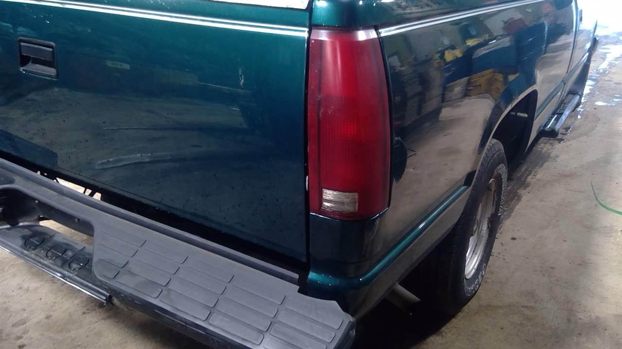 https://f005.backblazeb2.com/file/img-partshotlines-com/Inventory/NE280/Vehicle/44628_08.jpg