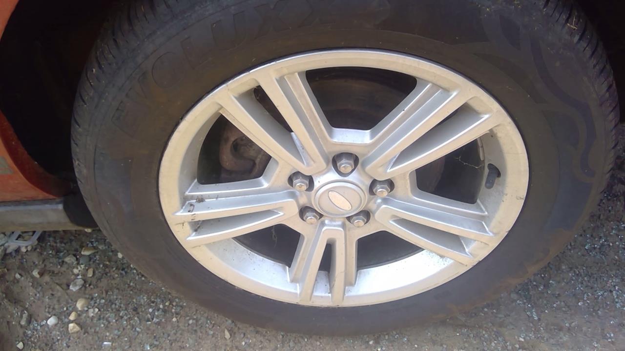 https://f005.backblazeb2.com/file/img-partshotlines-com/Inventory/NE280/Vehicle/44646_11.jpg