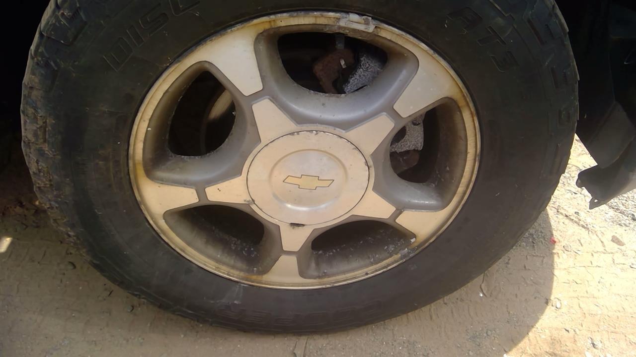 https://f005.backblazeb2.com/file/img-partshotlines-com/Inventory/NE280/Vehicle/44673_10.jpg