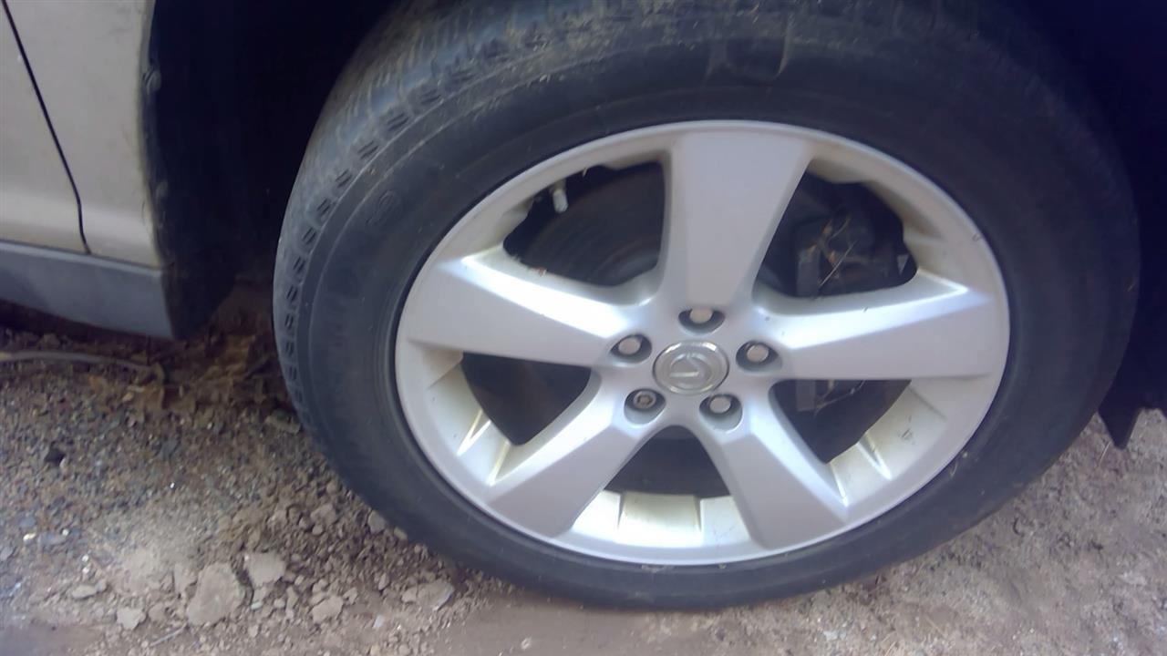 https://f005.backblazeb2.com/file/img-partshotlines-com/Inventory/NE280/Vehicle/44689_09.jpg