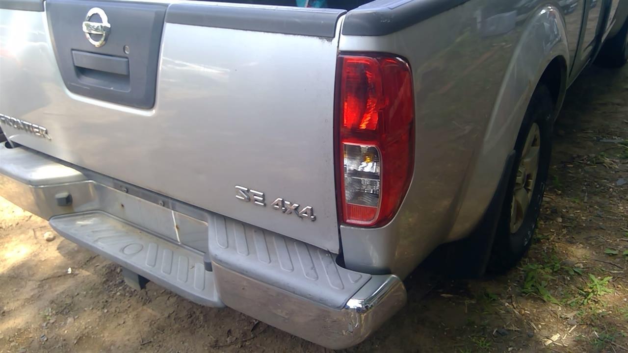 https://f005.backblazeb2.com/file/img-partshotlines-com/Inventory/NE280/Vehicle/44733_08.jpg