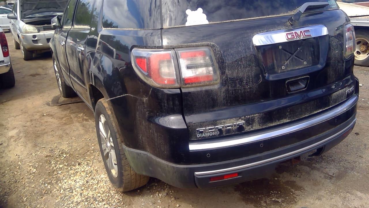 https://f005.backblazeb2.com/file/img-partshotlines-com/Inventory/NE280/Vehicle/44843_06.jpg