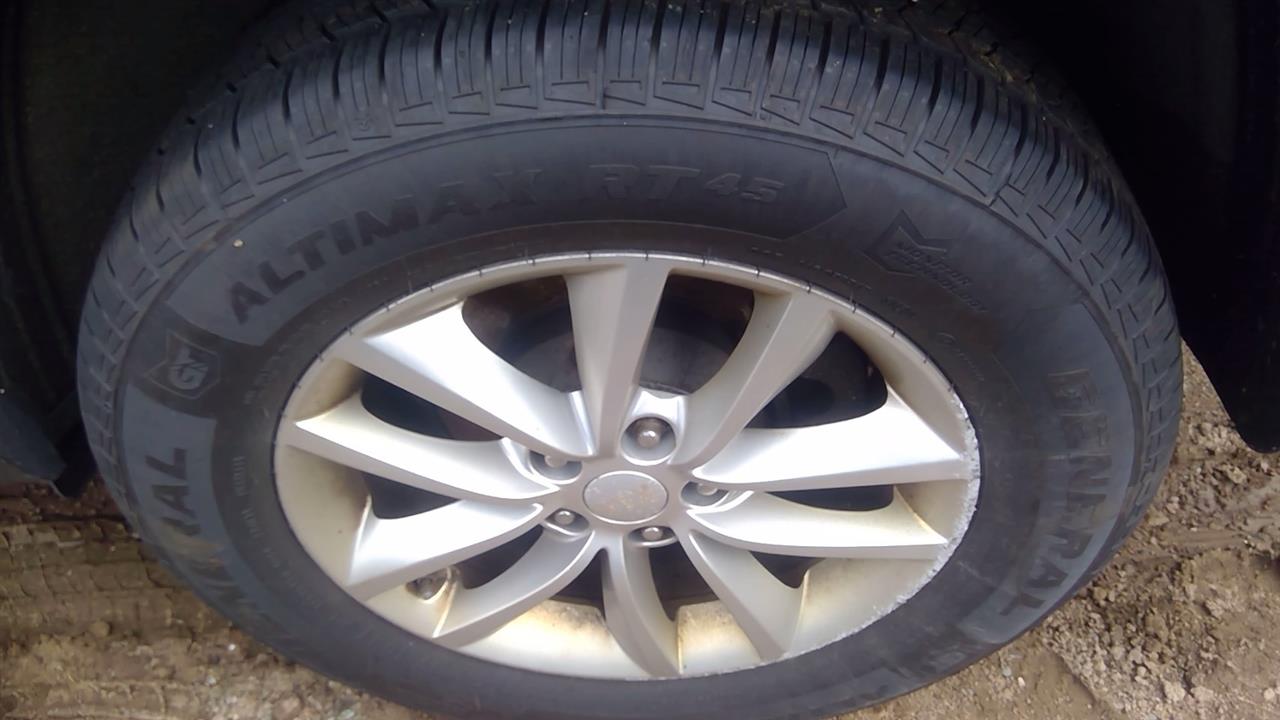 https://f005.backblazeb2.com/file/img-partshotlines-com/Inventory/NE280/Vehicle/44869_09.jpg