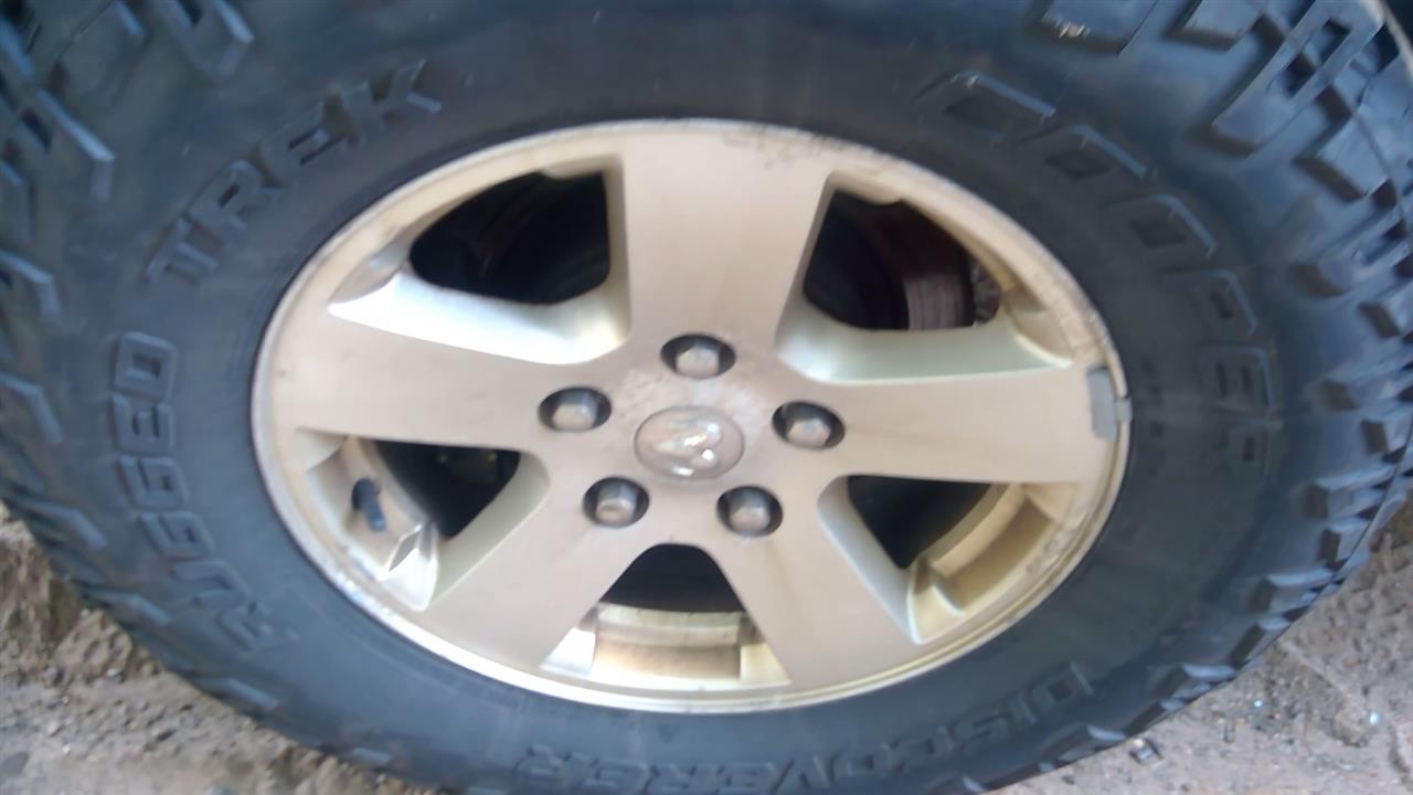 https://f005.backblazeb2.com/file/img-partshotlines-com/Inventory/NE280/Vehicle/44890_11.jpg