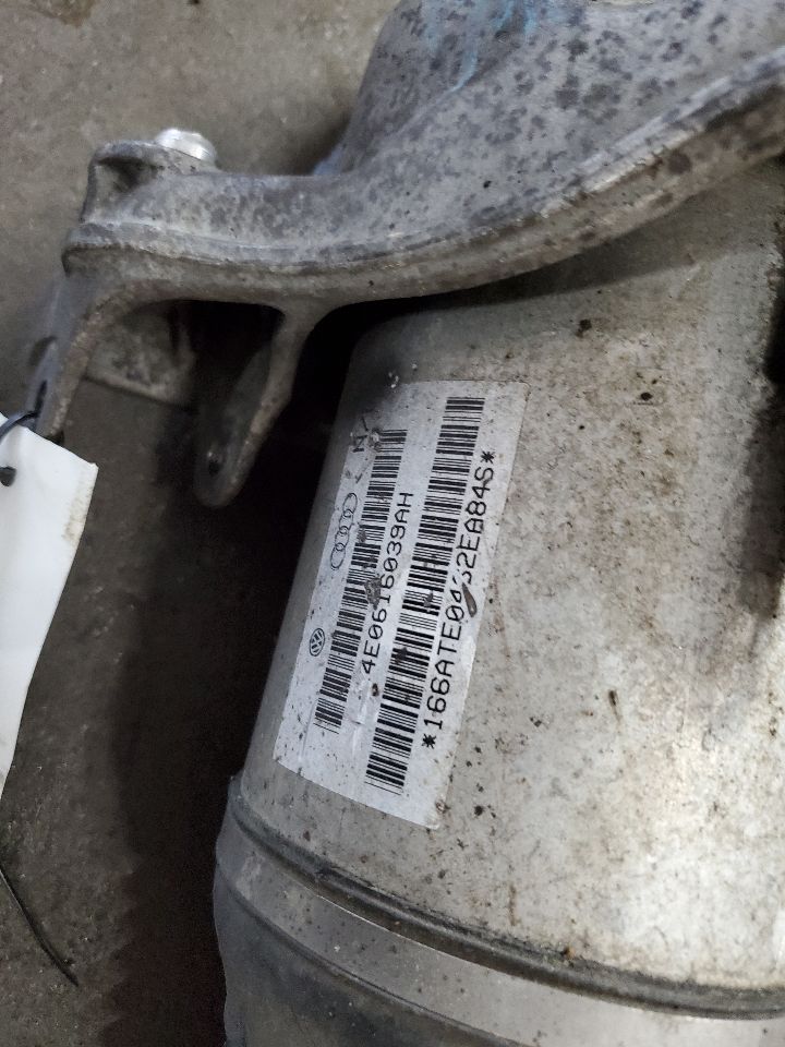 https://f005.backblazeb2.com/file/img-partshotlines-com/Inventory/NE287/Inventory/193687_03.jpg