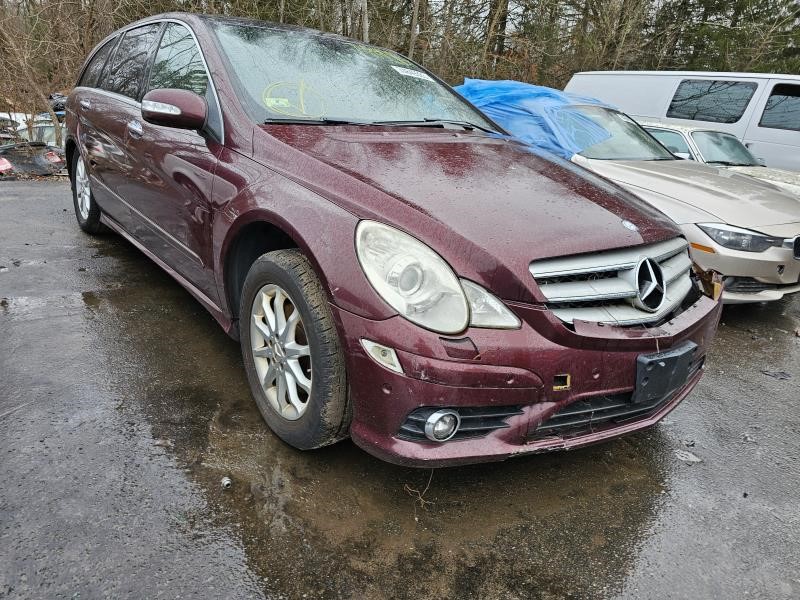 https://f005.backblazeb2.com/file/img-partshotlines-com/Inventory/NE287/Vehicle/1976_01.jpg