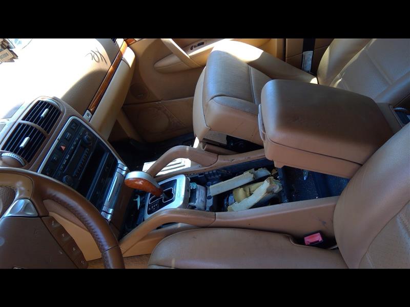 https://f005.backblazeb2.com/file/img-partshotlines-com/Inventory/NE287/Vehicle/2363_08.jpg