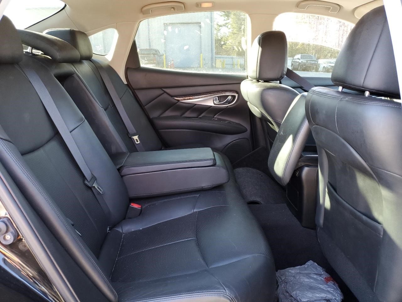 https://f005.backblazeb2.com/file/img-partshotlines-com/Inventory/NE287/Vehicle/2776_10.jpg