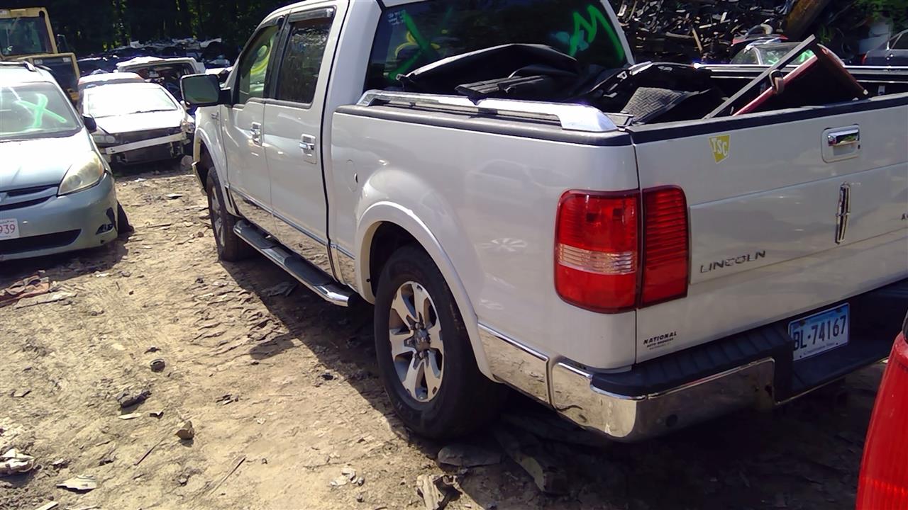https://f005.backblazeb2.com/file/img-partshotlines-com/Inventory/NE287/Vehicle/3311_03.jpg