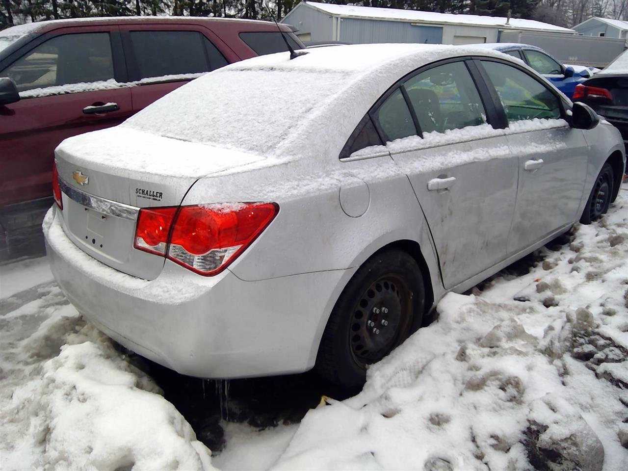 https://f005.backblazeb2.com/file/img-partshotlines-com/Inventory/NE287/Vehicle/3677_04.jpg