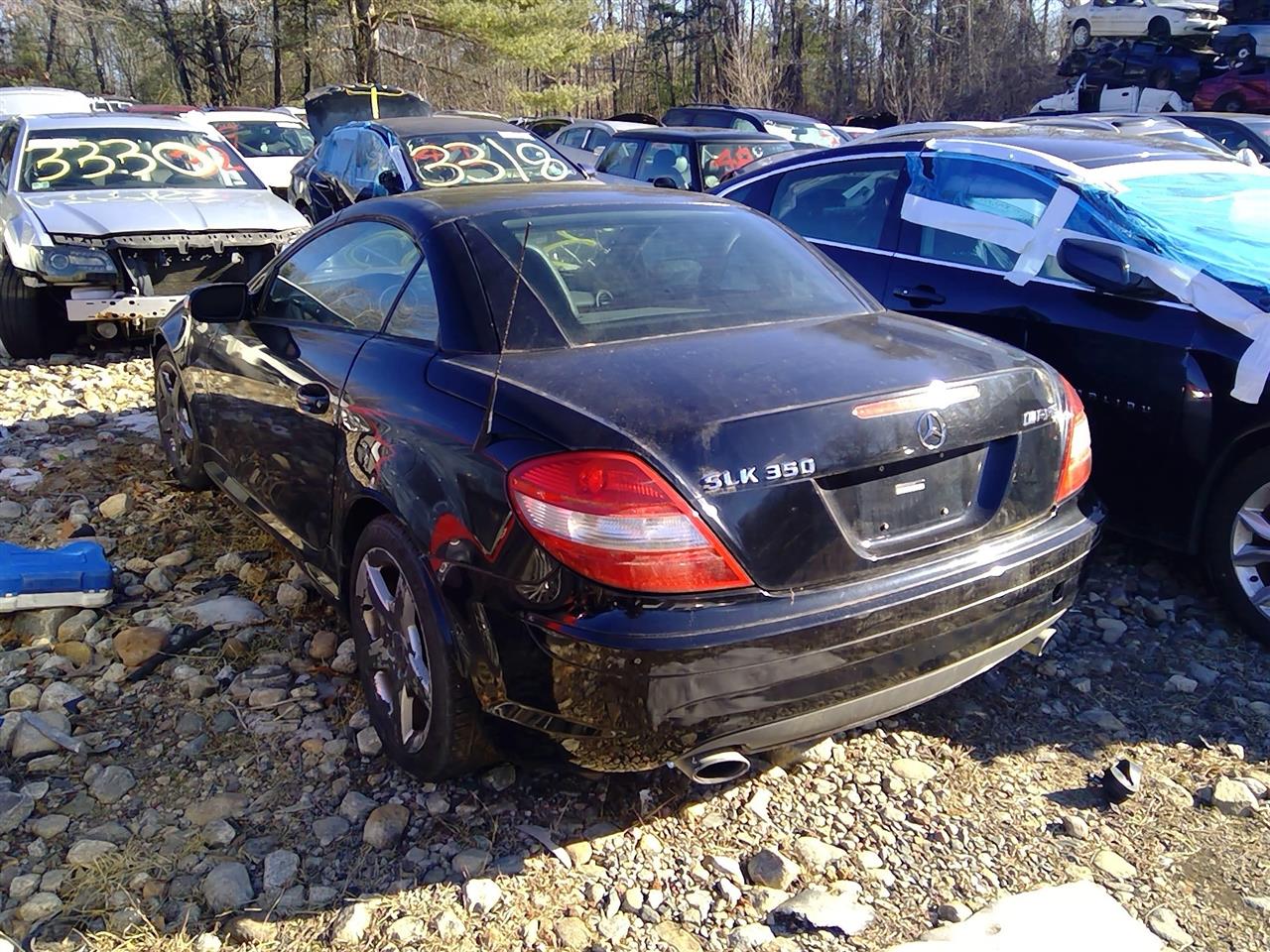 https://f005.backblazeb2.com/file/img-partshotlines-com/Inventory/NE287/Vehicle/3712_04.jpg