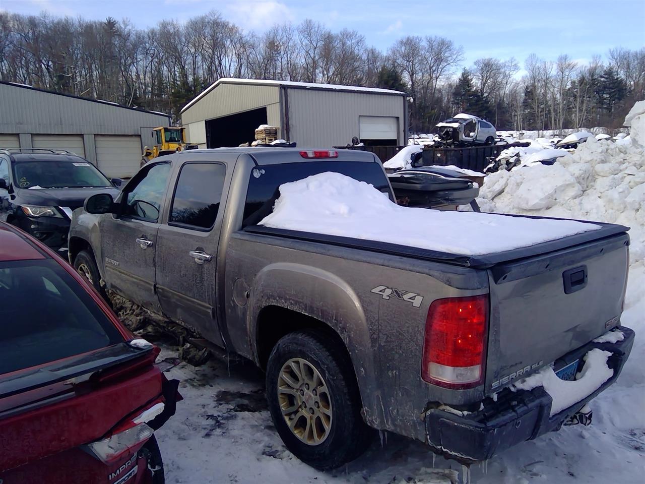 https://f005.backblazeb2.com/file/img-partshotlines-com/Inventory/NE287/Vehicle/3756_05.jpg