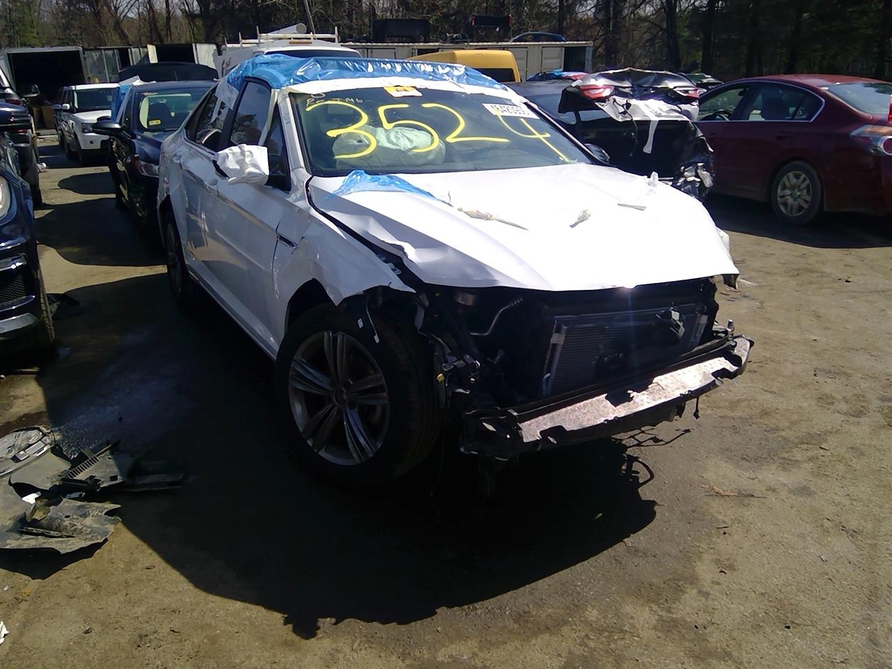 https://f005.backblazeb2.com/file/img-partshotlines-com/Inventory/NE287/Vehicle/3989_02.jpg