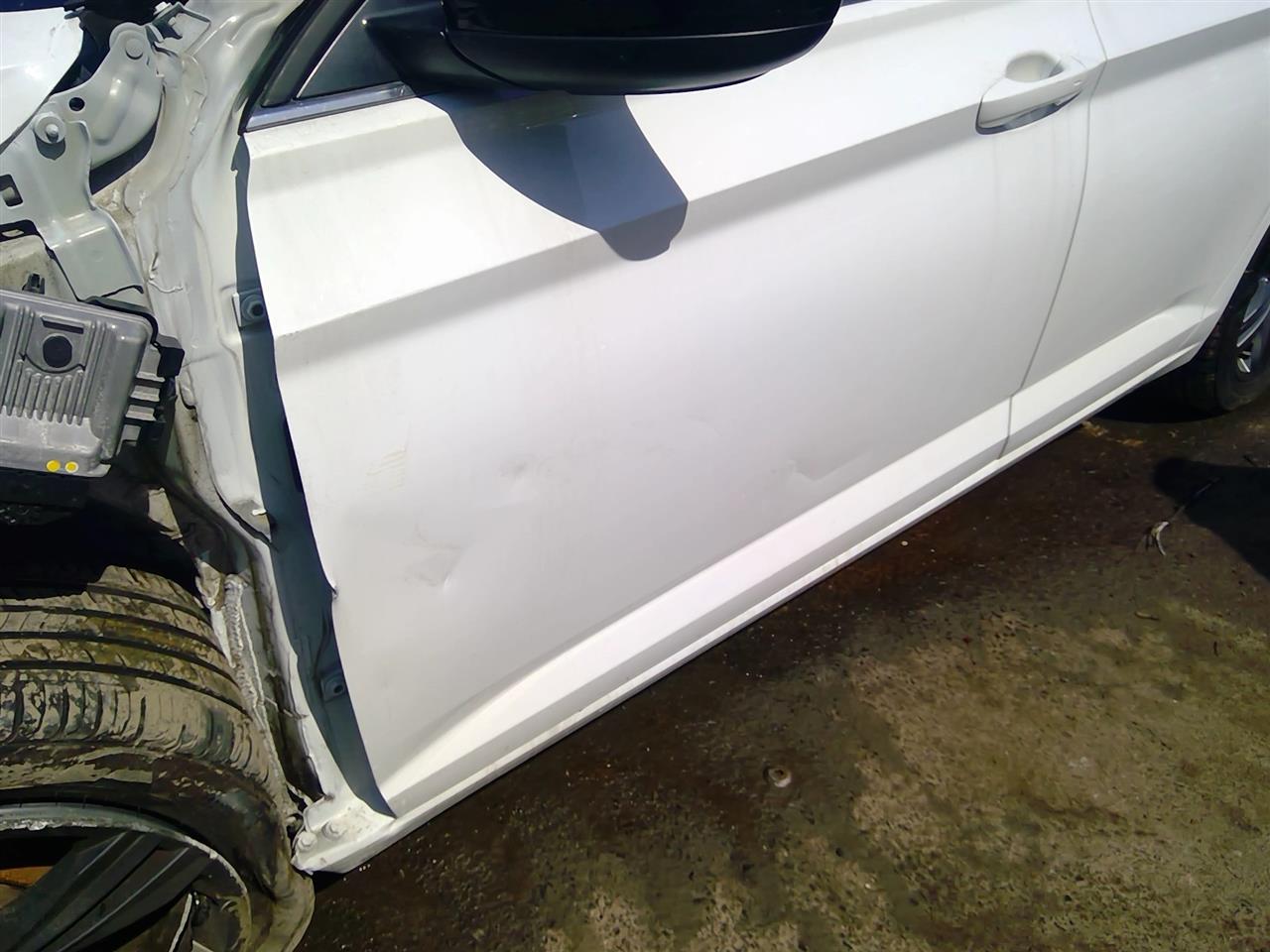 https://f005.backblazeb2.com/file/img-partshotlines-com/Inventory/NE287/Vehicle/3989_08.jpg