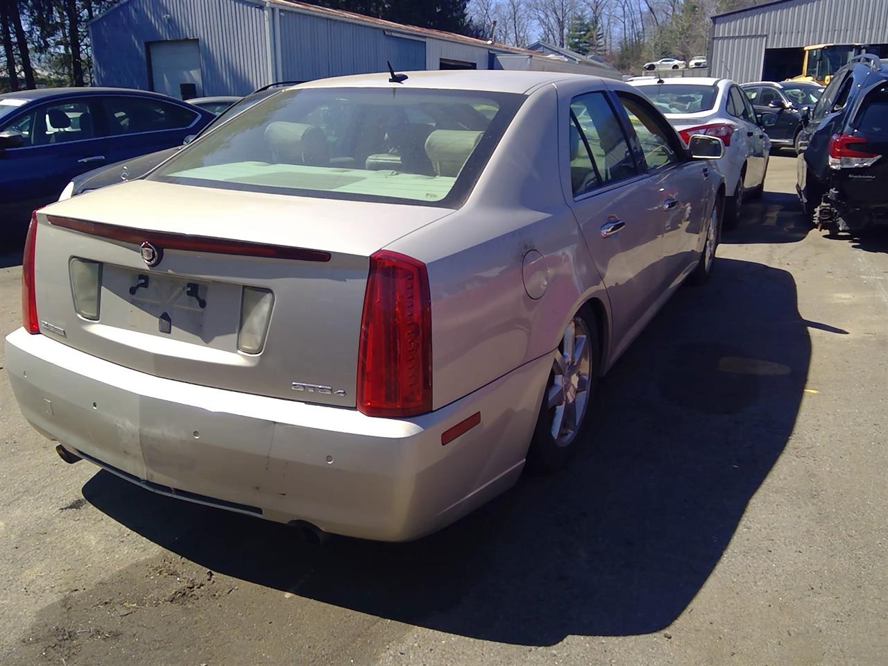 https://f005.backblazeb2.com/file/img-partshotlines-com/Inventory/NE287/Vehicle/4001_04.jpg