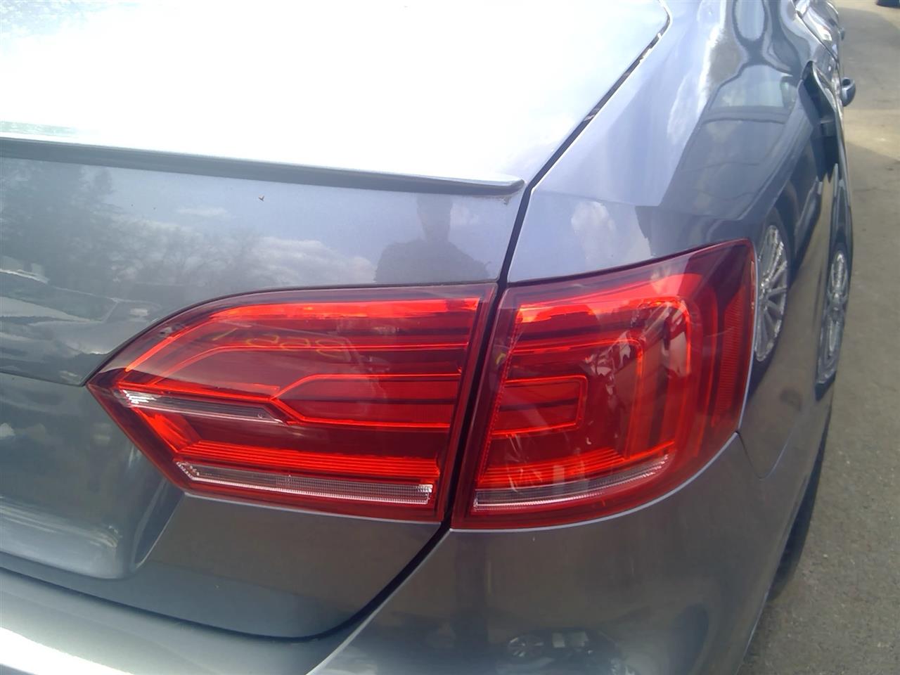 https://f005.backblazeb2.com/file/img-partshotlines-com/Inventory/NE287/Vehicle/4036_05.jpg