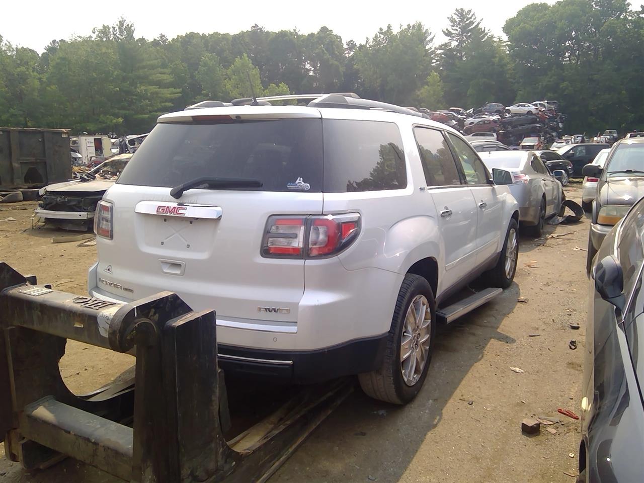 https://f005.backblazeb2.com/file/img-partshotlines-com/Inventory/NE287/Vehicle/4384_04.jpg