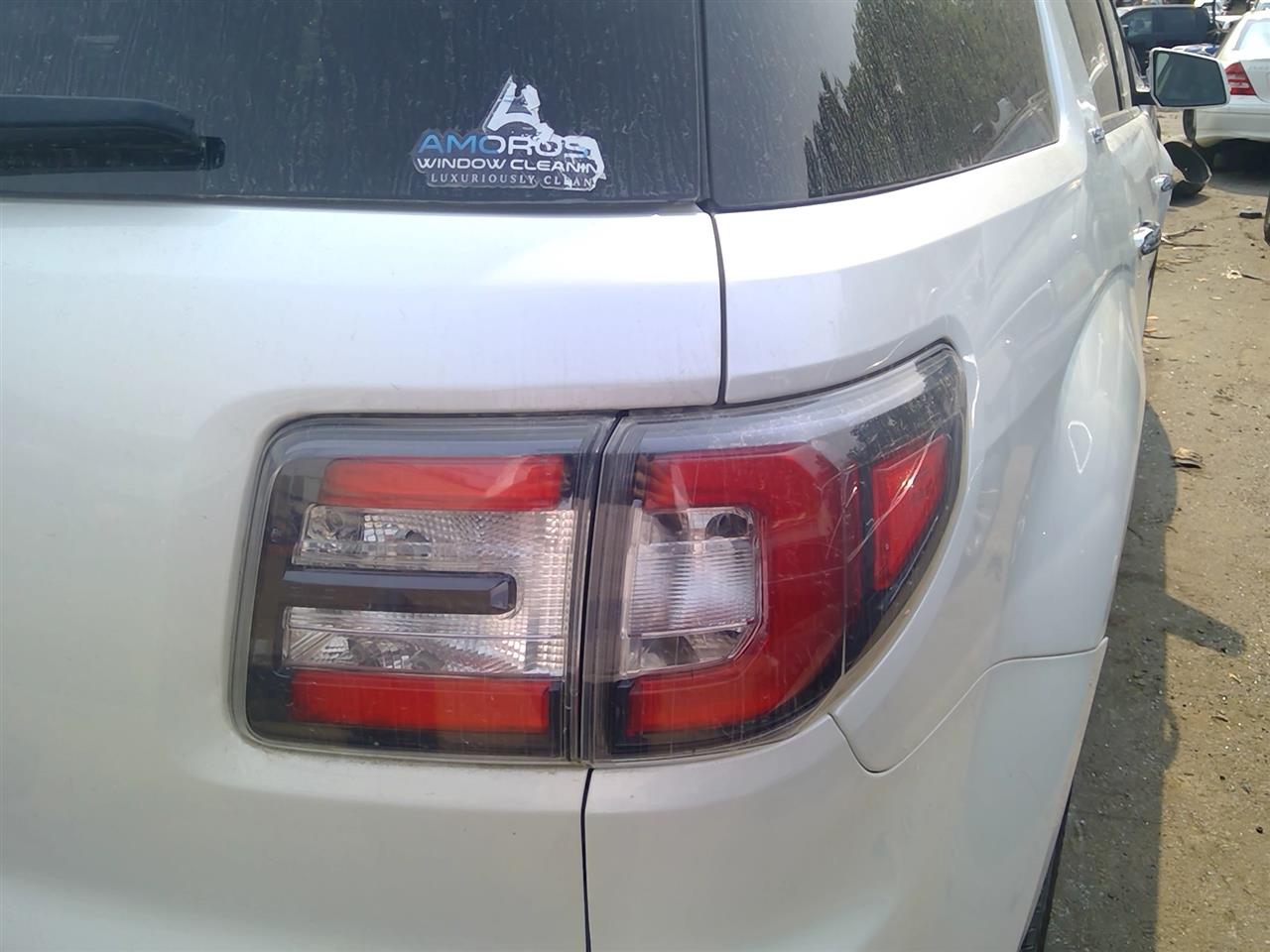https://f005.backblazeb2.com/file/img-partshotlines-com/Inventory/NE287/Vehicle/4384_05.jpg
