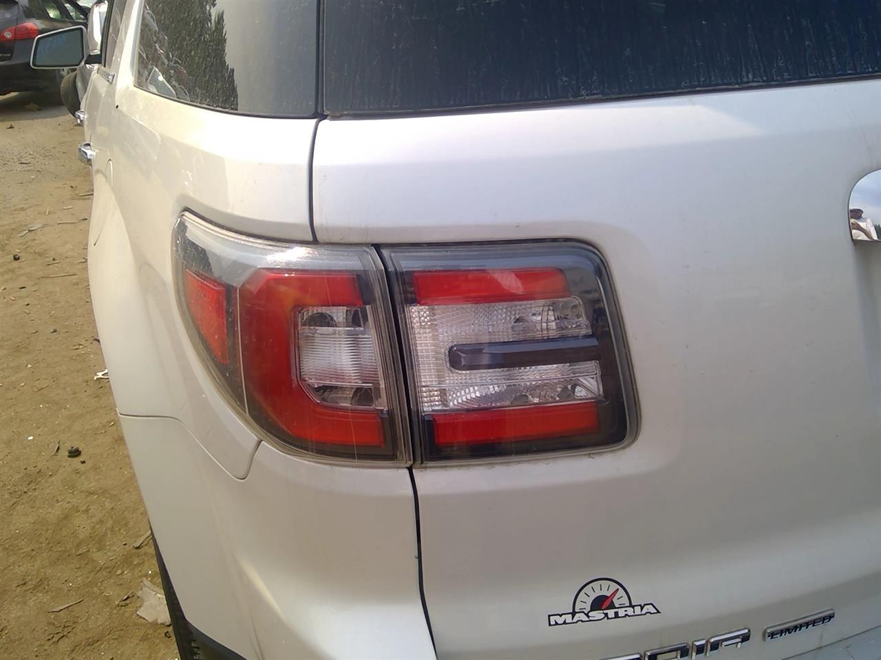 https://f005.backblazeb2.com/file/img-partshotlines-com/Inventory/NE287/Vehicle/4384_06.jpg