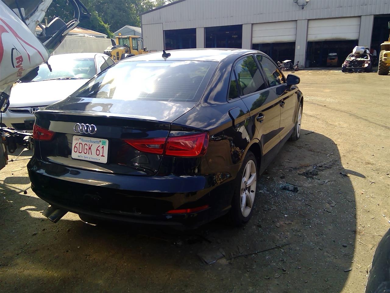 https://f005.backblazeb2.com/file/img-partshotlines-com/Inventory/NE287/Vehicle/4453_03.jpg
