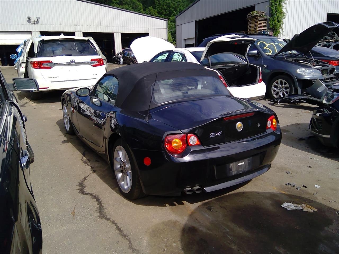 https://f005.backblazeb2.com/file/img-partshotlines-com/Inventory/NE287/Vehicle/4512_04.jpg