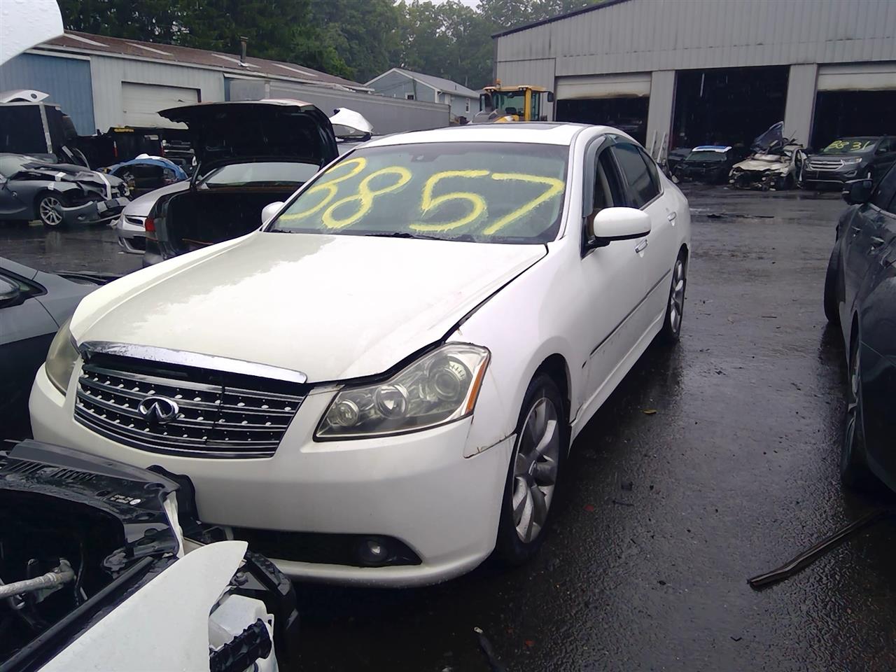 https://f005.backblazeb2.com/file/img-partshotlines-com/Inventory/NE287/Vehicle/4557_01.jpg