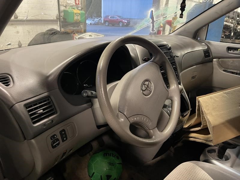 https://f005.backblazeb2.com/file/img-partshotlines-com/Inventory/NE287/Vehicle/887_12.jpg