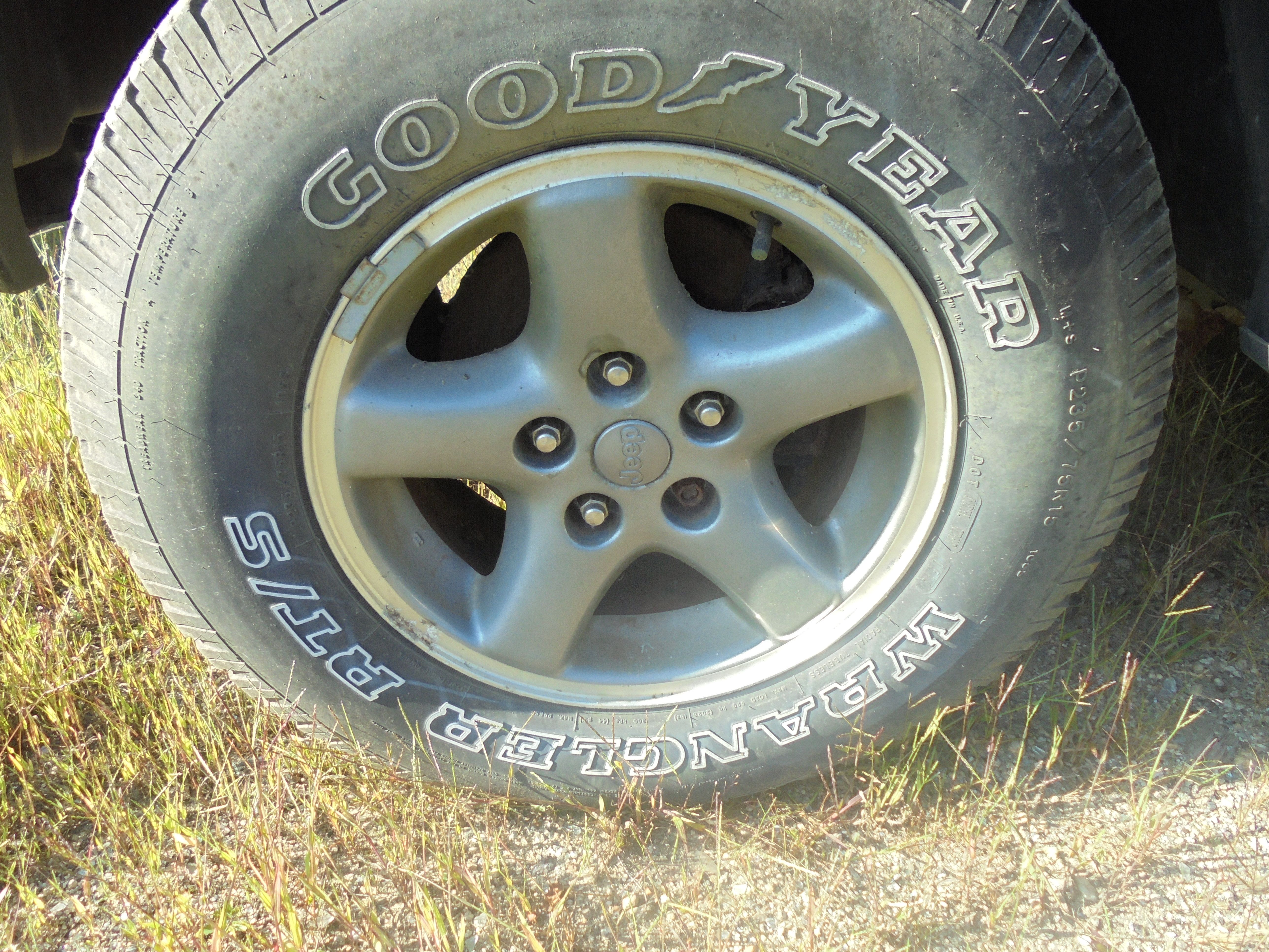 https://f005.backblazeb2.com/file/img-partshotlines-com/Inventory/NE288/2023/AB9230012/0D7A4005C0214C3AB80146096D5944A0004.jpg
